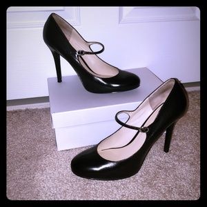 Nine West Black Leather Pumps Sz 10.5